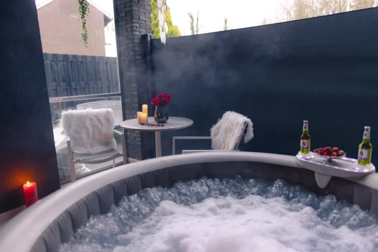 Exklusive Outdoor-Terrasse für private Momente – BDSM Apartment Nordrhein-Westfalen